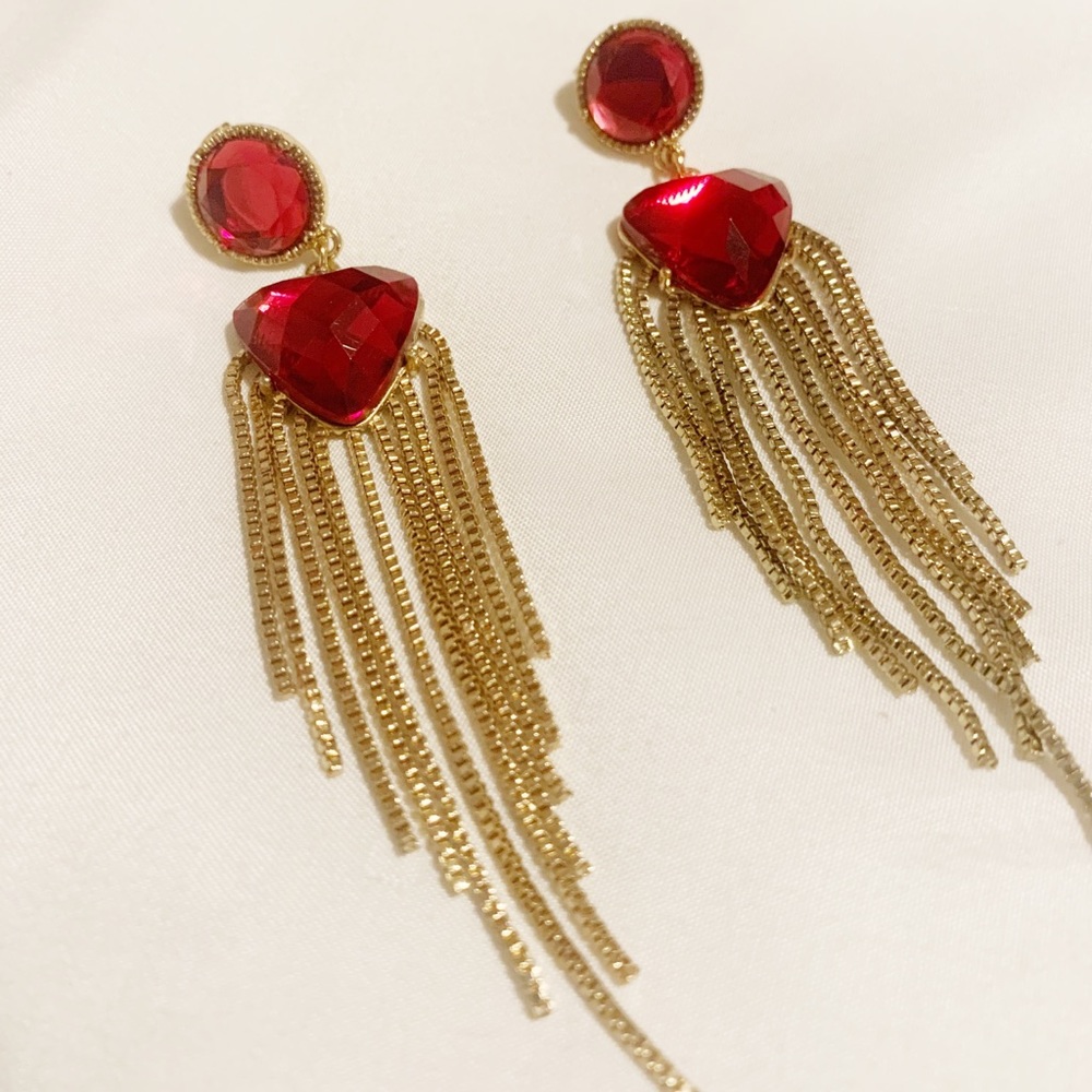 H&M Statement Earrings 💥